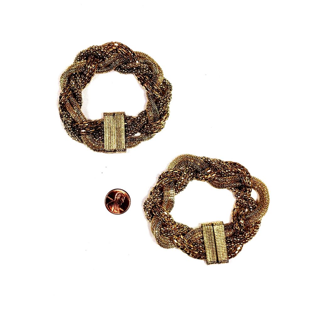 2 Gold Tone Bracelet Magnetic Clasp Textured Chains Wide Glam Regency Mob Wife